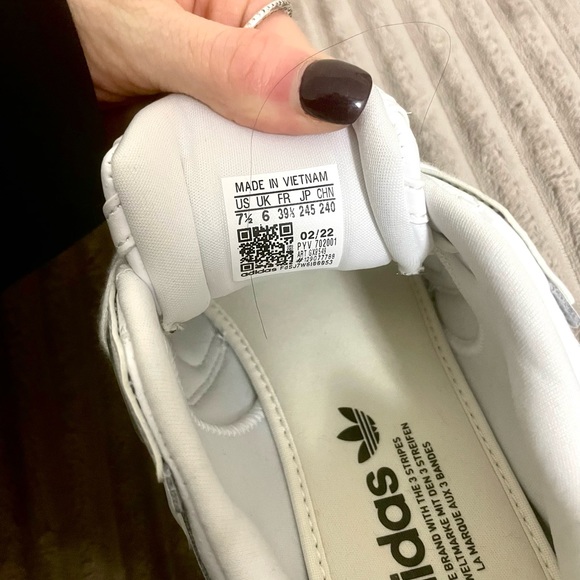 Adidas Chunky White Sneaker - Picture 5 of 5